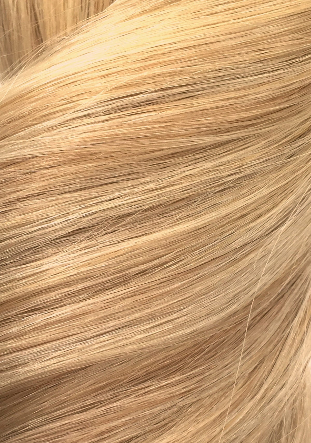 Sandy Blonde - Double Wefted Lace Full Head Clip in Human Hair Extensions