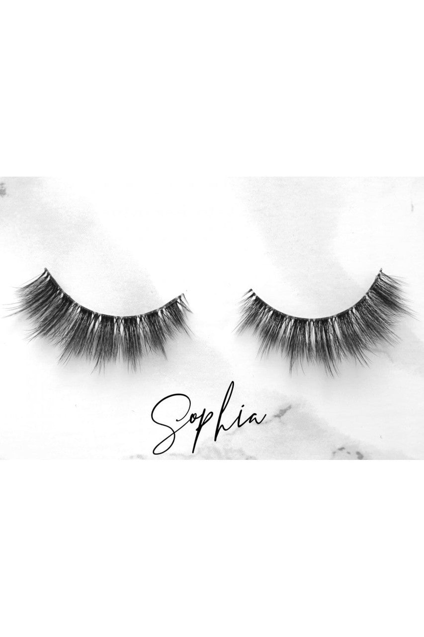 L'amore Lashes ~ Luxury Silk Lashes ~ SOPHIA